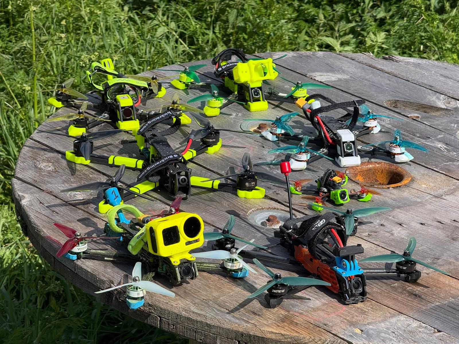 Dronu Lidošana